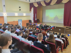 В школе прошла встреча с ветеранами боевых действий, участниками СВО..